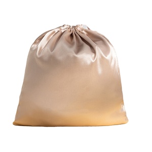 Sacs cadeaux personnalisés avec logo pour cheveux, maquillage, cils, parfum, pochettes à cordon en satin pour extensions capillaires - Product Image 3
