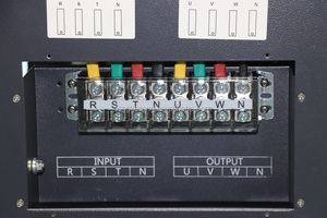 Stabilizzatore di tensione automatico del servomotore trifase <span class=keywords><strong>AVR</strong></span> 60KVA - Product Image 5