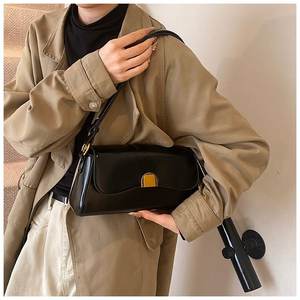 Offre Spéciale Niche Premium Sense Sacs De Luxe Femmes Mode Rétro Épaule Aisselle Sacs Simple Conception Épaule Sacs À Bandoulière - Product Image 4