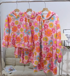 <span class=keywords><strong>Pigiama</strong></span> Famiglia Personalizzato con Stampa 3D, Giacca a Righe Viola a Maniche Lunghe, Felpa Pullover alla Moda per Donne e Bambini - Product Image 5