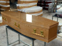 Ataúd de Madera Blanco Estilo Europeo con Interior de Terciopelo, Capacidad de 1000L, Ajustable para una Entierro Elegante