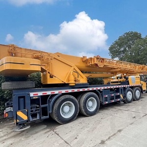 Grue de camion hydraulique QY70KC-1 la plus vendue, capacité de levage de 70 t, hauteur minimale de levage de <span class=keywords><strong>3</strong></span> <span class=keywords><strong>m</strong></span> Rayon d'action pour le levage portuaire et industriel - Product Image 4
