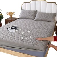 Protège-matelas matelassé respirant pour lit Queen Size, couleur unie, avec fonction imperméable, en tissu brossé, style uni