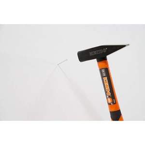 M. Fibre Kendo 500 Gr Type allemand marteau de banc industriel acier de qualité bricolage et matériau en acier au carbone OEM personnalisable - Product Image 5