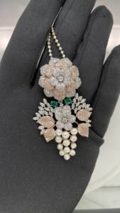 Fabricante indio de pendientes colgantes de diamantes naturales, juego de tachuelas hechas en diamantes de 8 quilates para regalo de novia, joyería de moda a la venta - Product Image 4