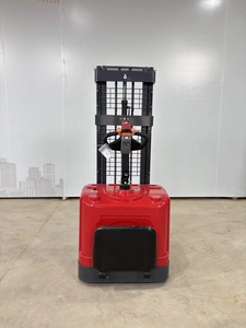 WELIFTRICH 1.5-2Ton Stand Electric Pallet Stacker – 48V Lead-Acid, 3-Stage Mast, PU Wheels - Product Image 3
