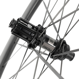 Jeu de roues 58 mm en fibre de carbone intégrale, jeu de roues de vélo de route tubulaire avec moyeu Centerlock T800 & T1100 & plat H58mm 58 mm intégral - Product Image 5