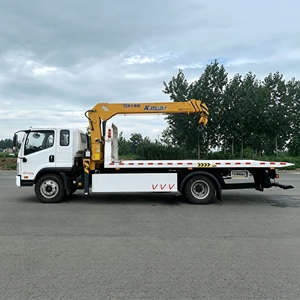 Multi-functional FAW 4x2 <b>Flatbed</b> Wrecker Crane Slidebed Tow <b>Truck</b> with 5 Ton Boom Crane for Accident Rescue - Product Image 6