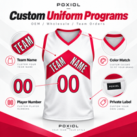 Maillot de basket personnalisé blanc et rouge, col en V, sans manches, pour équipes scolaires et clubs, avec numéro de joueur, uniforme sur mesure pour programmes sportifs