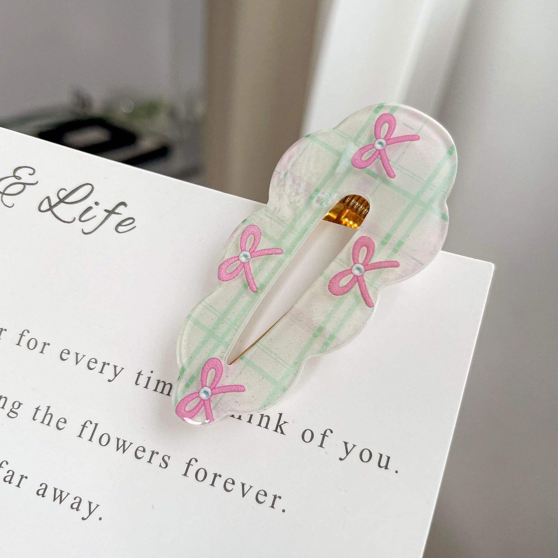 1 nœud à carreaux vert