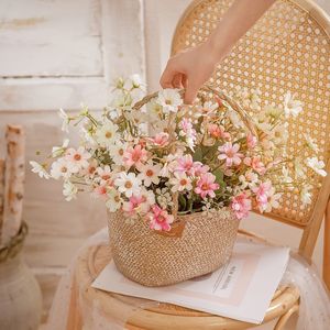 Nouveau Design Populaire Fleurs Artificielles Bouquet de Cinq Petites Fleurs Sauvages Décoration de Mariage Maison Décoration de Bureau Garden Party - Product Image 3