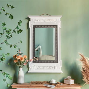 Miroir mural rustique et écologique pour salon, grand format, avec cadre en bois blanc et noir et motif floral sculpté - Product Image 4