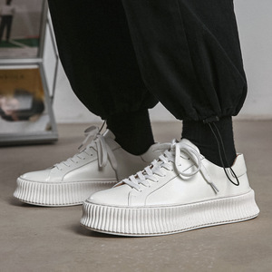 Zapatillas Blancas para Hombre 2026, Estilo Chunky con Plataforma para Aumentar la Altura, Zapatillas Casuales de Skate, Zapatillas de Plataforma Modernas para Uso Diario - Product Image 3