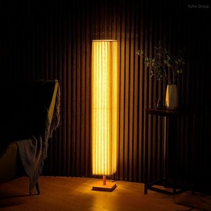 Lámpara de Pie Rectangular Minimalista de Tela con Base de Madera, LED, Altura Ajustable, Impermeable, Luz Suave Vertical, para Uso en Hoteles - Product Image 4