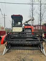 Moissonneuse-batteuse sur chenilles Kubota pour grandes exploitations agricoles, machine stable et fiable pour une utilisation longue durée et continue