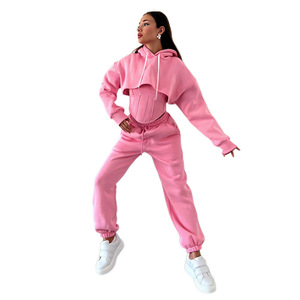 Conjunto de 3 Piezas para Mujer, Estilo Europeo Americano, Otoño 2026, Sudadera con Capucha, Camiseta y Pantalones - Product Image 1