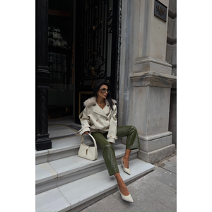 Abrigo Corto Tipo Gabardina con Cuello de Piel para Mujer, Talla S - Product Image 4