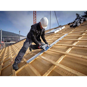 Scie circulaire sans fil Bosch GKS 18V-68 GC BITURBO pour le bois dans un étui - Product Image 1