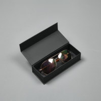 YZ Factory Hardbound Noir Carton Aimant Fixation Étui À Lunettes Carton Ondulé Papier Emballage pour Lunettes