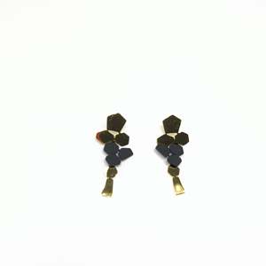 PND202501-1835 ต่างหูแฟชั่นแบบห้อย - Product Image 1