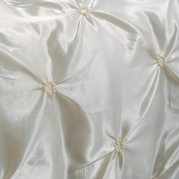 Ensemble de housse de couette en soie satinée de luxe de style européen literie avec fleur brodée Pintuck