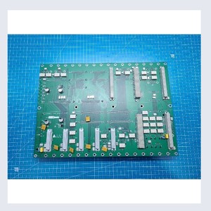 Connecteur de carte mère Lam Research 810-072906-005 - Product Image 4