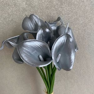 Mini <span class=keywords><strong>fleurs</strong></span> de lys <span class=keywords><strong>artificielles</strong></span> de 12 pièces, fausse plante, pour la décoration de la maison, en argent, or - Product Image 6
