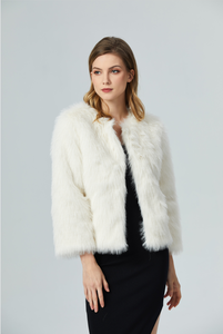 Wholesale 2026 Custom Shaggy Fur Jacket <strong>for</strong> <strong>Women</strong> <strong>Plus</strong> <strong>Size</strong> <strong>Winter</strong> <strong>Coat</strong> with Rabbit Wool Woven by ShenZhen Lily Cheng Factory - Product Image 4