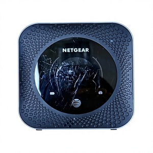 Router <span class=keywords><strong>Hotspot</strong></span> Móvil Inalámbrico LTE <span class=keywords><strong>Netgear</strong></span> Nighthawk M1 Desbloqueado, Firewall, VPN, Compatible con 1 Tarjeta SIM (MR1100) SOHO - Product Image 3