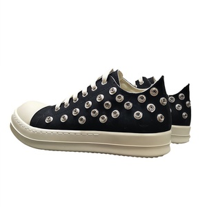 Baskets basses en toile de luxe pour hommes et femmes, style décontracté, à semelle épaisse, ajourées, avec rivets et lacets, collection été Guangzhou - Product Image 5