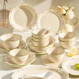 Factory Supply Hot Sale Ceramic French Tableware French Embossed Luxury Ceramic Tableware <b>Set</b> - Product Image 1