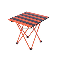 Meubles d'extérieur, table de camping légère et portable, pliable facilement, gain de place pour pique-nique, table pliante