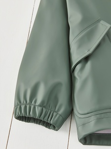 Chaqueta <span class=keywords><strong>Impermeable</strong></span> con <span class=keywords><strong>Capucha</strong></span>, de Secado Rápido, Transpirable, Resistente al Viento, de PU, para Exteriores, de Alta Calidad, OEM/ODM de Fábrica - Product Image 5