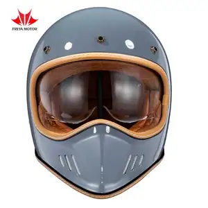 2023新的酷设计玻璃纤维摩托车头盔