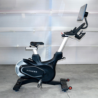 Équipement de fitness pour l'intérieur avec écran LCD Gym électrique magnétique Smart Commercial Professional Spinning Sports Bike