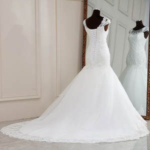 ชุดแต่งงานลูกไม้ไหล่เดียวสำหรับเจ้าสาวสไตล์นางเงือกพร้อมหางยาวขนาดใหญ่พิเศษ - Product Image 2