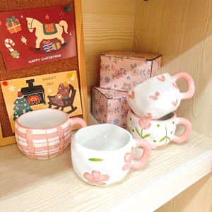 Tazza in Ceramica con Motivo Principessa Fuggitiva e Fiocco Rosa, Produzione di Fabbrica, Elegante Tazza per Tè e Caffè Pomeridiano, Vendita all'Ingrosso - Product Image 3