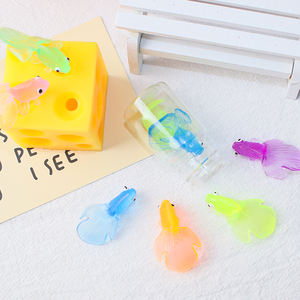 Offre Spéciale coloré TPR plastique or poisson presser jouet enfants bain Animal Simulation natation plage cadeau - Product Image 4