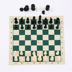 Jeu d'échecs international d'extérieur durable et souple à damier, plateau de jeu pliable en cuir avec pièces d'échecs en plastique pour enfants - Product Image 1