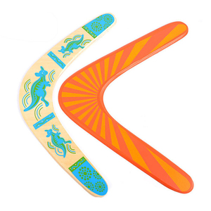 Vente en gros d'usine, vente chaude, jouets d'extérieur pour enfants, style australien, <span class=keywords><strong>boomerang</strong></span> en bois avec logo personnalisé de <span class=keywords><strong>dessin</strong></span> <span class=keywords><strong>animé</strong></span> - Product Image 1