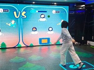 Trò chơi nhóm, trò chơi tương tác dẫn đầu, tương tác trên tường và sàn, thể thao vui nhộn, trận chiến lưới, trò chơi bóng - Product Image 5