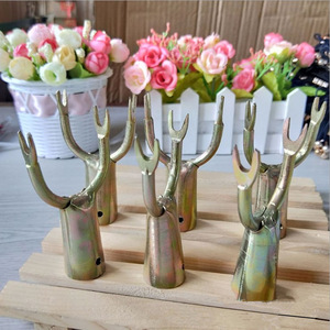 Accesorios de metal para colgar ropa, horquillas para secar ropa, cabezas de horquillas para secar ropa, disponibles por un o dos yuanes. - Product Image 4