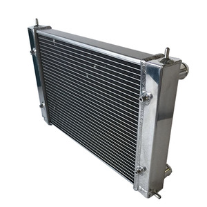 Radiateur de voiture de course en aluminium personnalisé haute performance pour <span class=keywords><strong>TOYOTA</strong></span> LAND CRUISER BJ70/BJ71/BJ73/BJ74/<span class=keywords><strong>BJ75</strong></span> 84-89L - Product Image 3