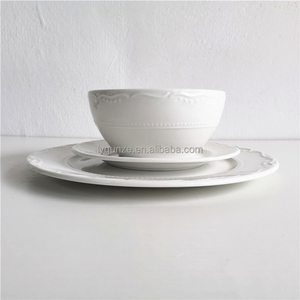 Turkish Bulk Chinese Kitchen <strong>Plates</strong> Sets Ceramic Porcelain Tablewar <strong>Clay</strong> Hotel Tableware Embossed Fine Bone China Dinnerware Set - Product Image 4