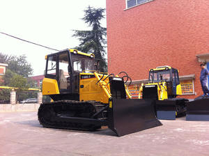 CHANGLIN 81Kw/100Hp China <span class=keywords><strong>Bulldozer</strong></span> sobre orugas pequeño <span class=keywords><strong>Bulldozer</strong></span> del pantano de la excavadora - Product Image 5