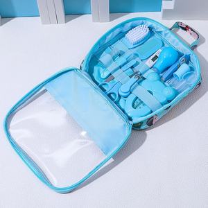 Kit de Soins d'Hygiène Quotidienne de 13 Pièces pour Bébé, avec Pochette en Tissu, Comprenant un Mouche-Bébé, des Ciseaux à Ongles, un Thermomètre – Tout en Matière Plastique - Product Image 3