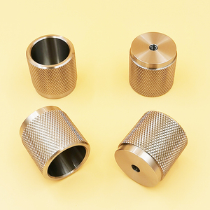 ชิ้นส่วนเครื่องกัดโลหะ CNC ชิ้นส่วน<span class=keywords><strong>งาน</strong></span>สแตนเลสชิ้นส่วนอลูมิเนียมพร้อมดีไซน์ตามสั่ง - Product Image 2