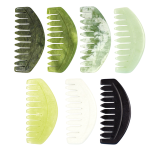 Hellgrüner natürlicher Jade kamm-Kopfhaut massage gerät & Kopf akupunktur werkzeug (44x90mm) für das Ausbaggern und Entspannen von Haarpflege-Meridianen - Product Image 1