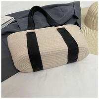 Nouveau sac de plage en coton tissé pour femme, grande capacité, couleur unie, broderie, fermeture ouverte, porté épaule ou sous le bras, loisirs, collection été 2026