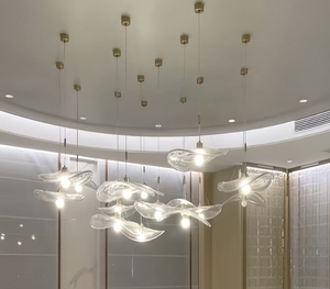 Lampada a Sospensione in Vetro Artistico Semplice con Forma di Foglia di Loto, Luce Trasparente Adeguata - Product Image 2